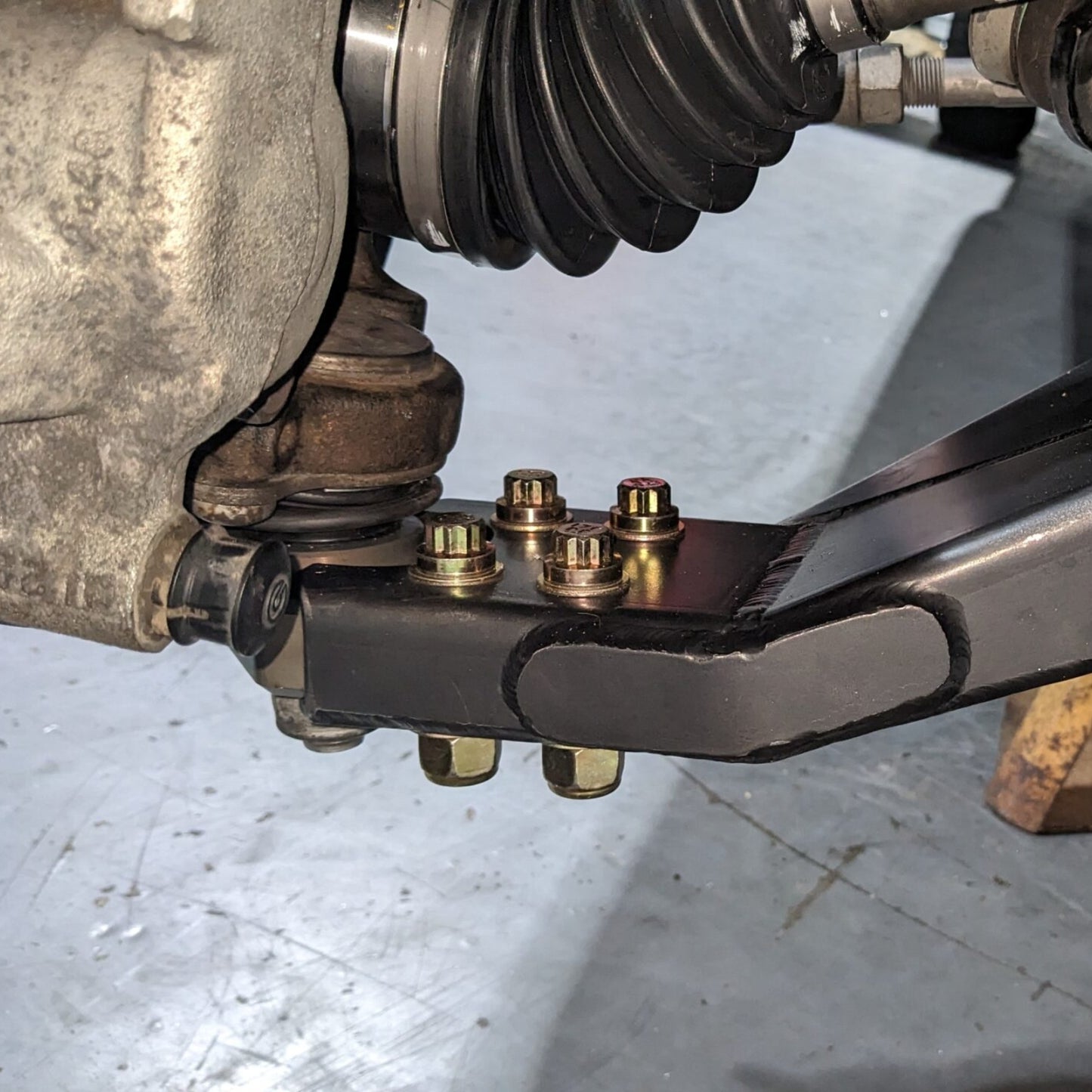 Transit AWD 2″ Lift Kit with Adjustable Control Arms