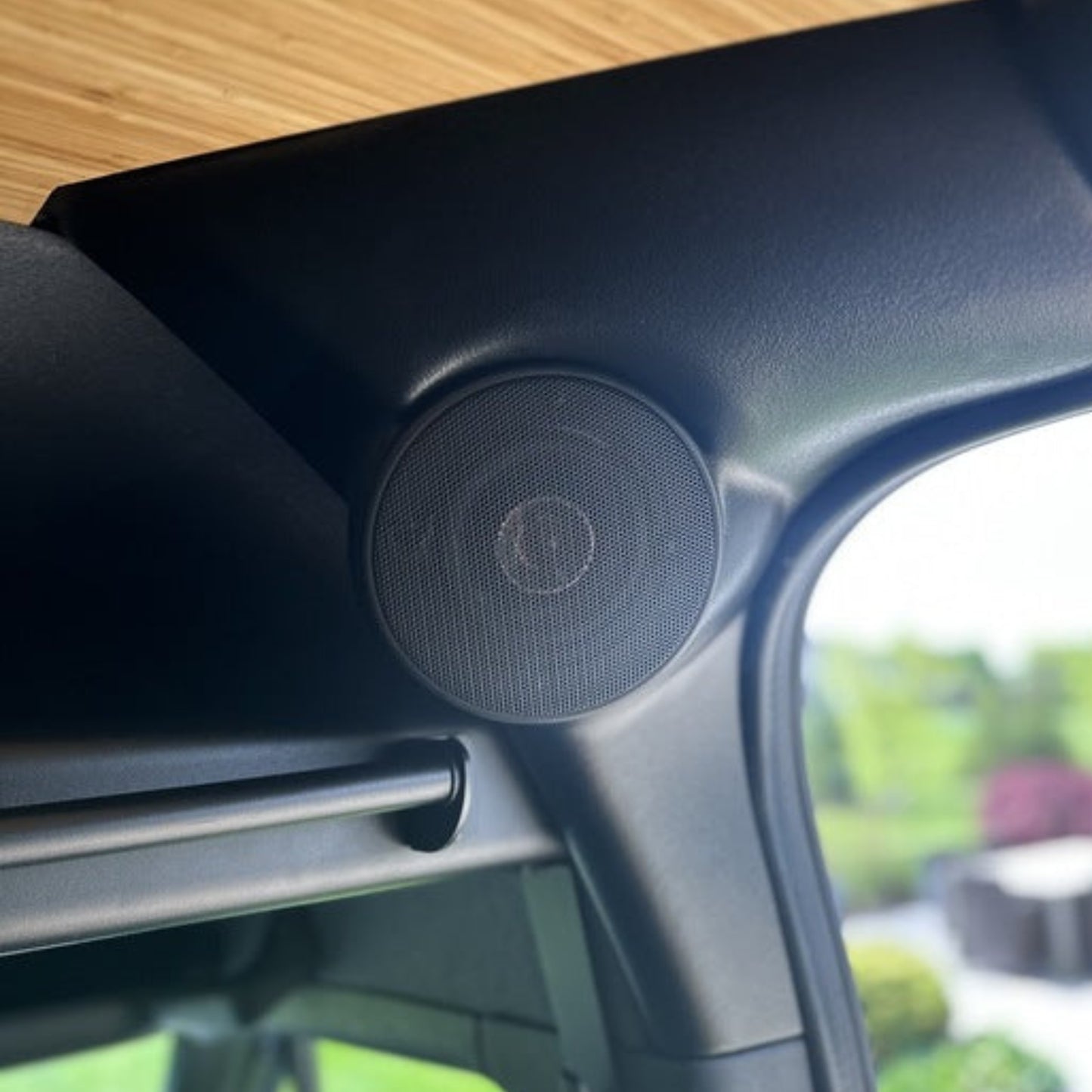 Sprinter B-Pillar Trim Kit: Passenger-Side
