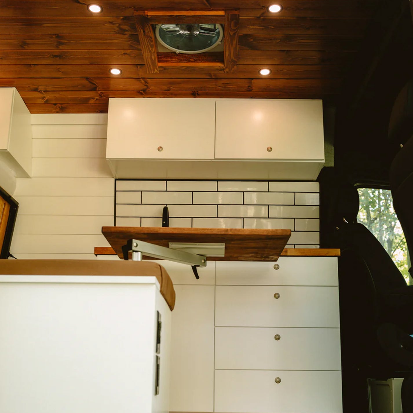 Universal Squared Overhead Cabinet
