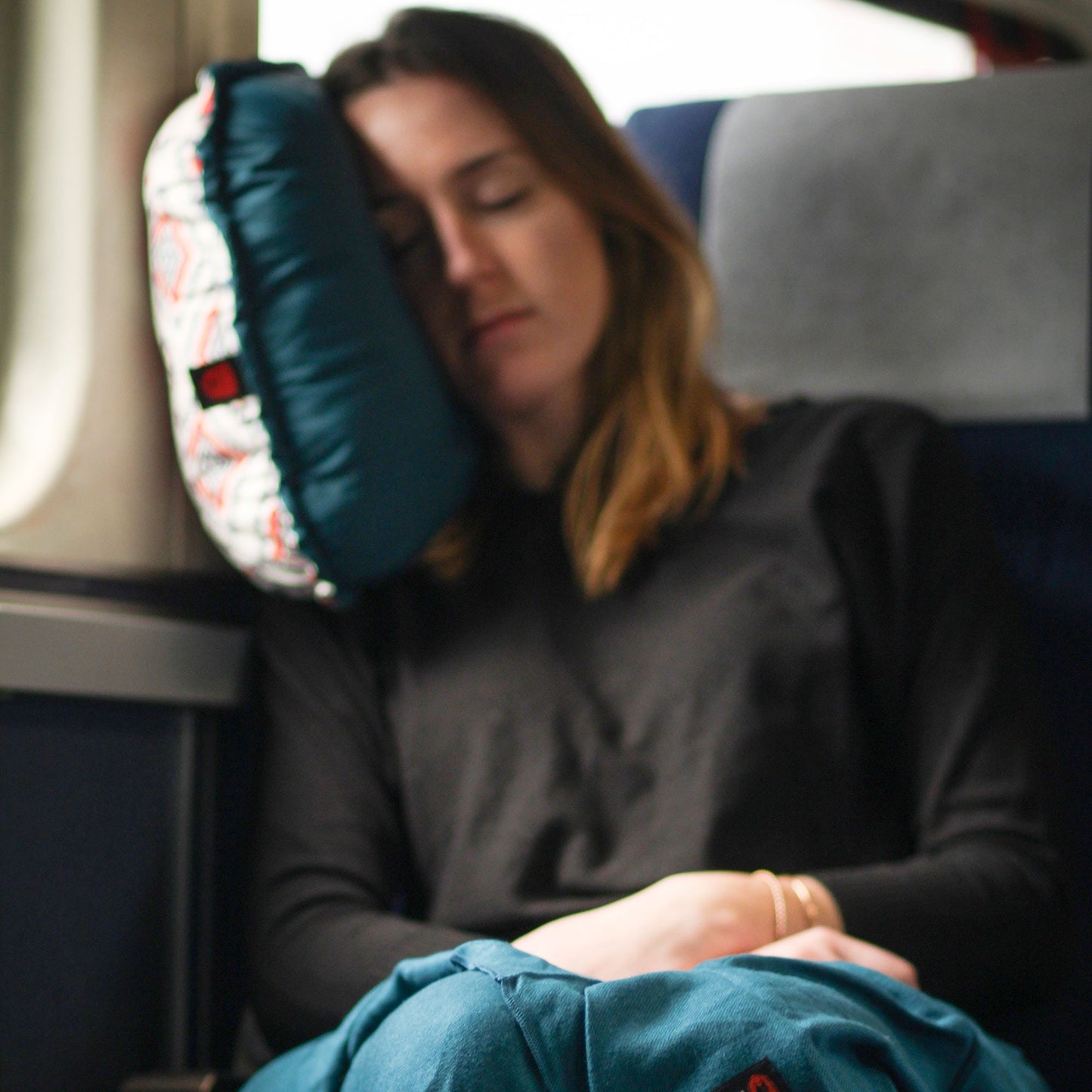 Puffy Adjustable Travel Pillow