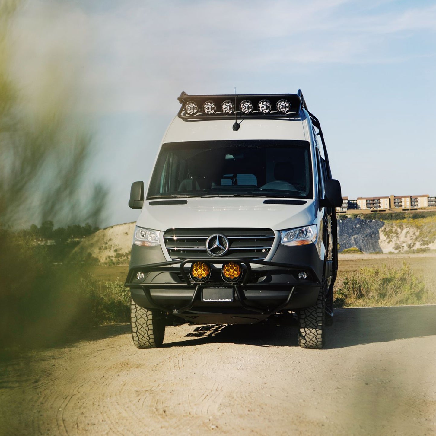 4X4  Mercedes Sprinter 144 - Grey in Loft