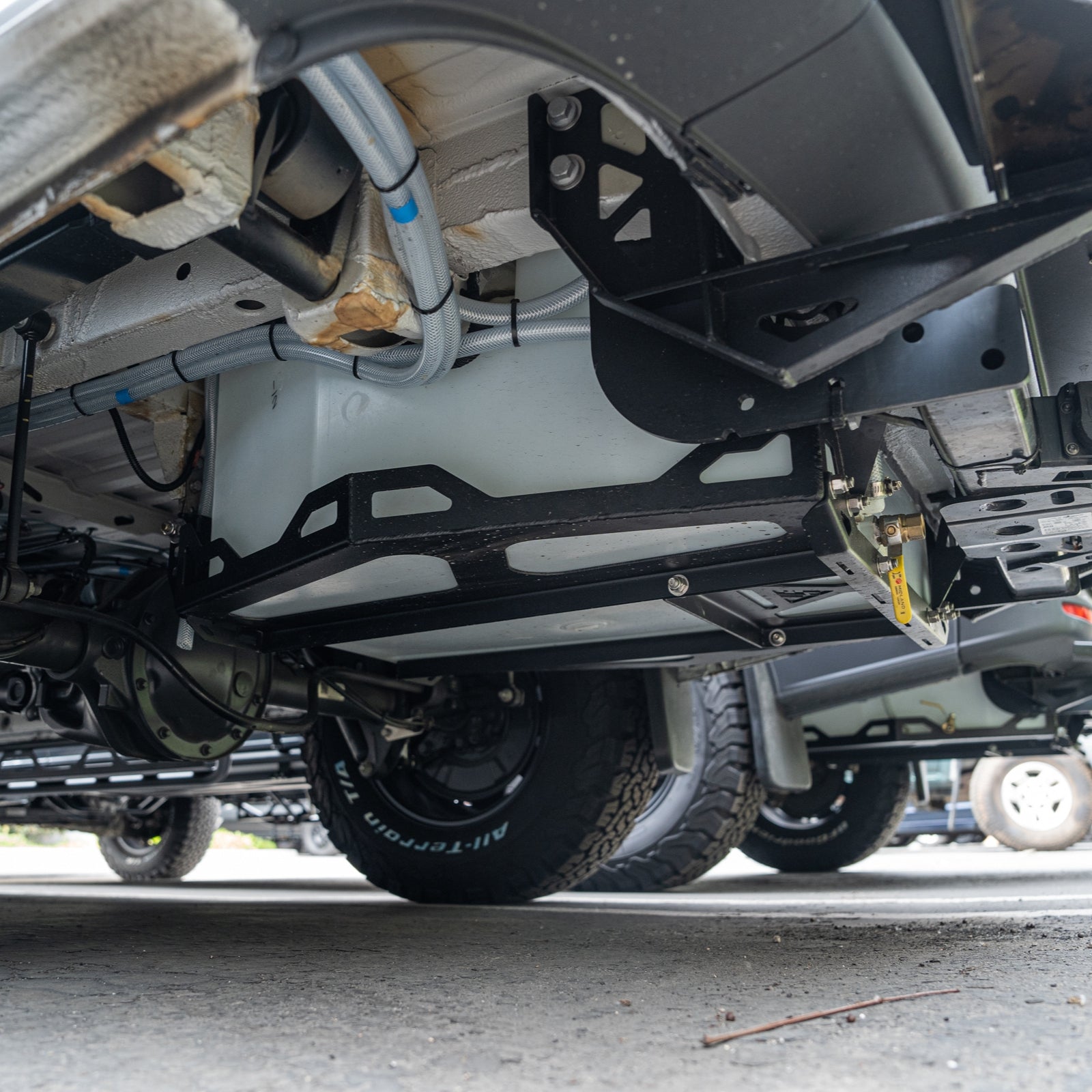 Sprinter Van 40 Gal Water Tank & Mount Kit