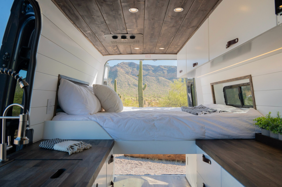 Builder of the Month - Papago Vans