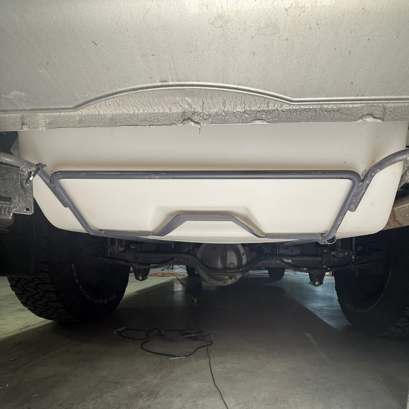 28-Gallon Spare Tire Water Tank (SP-ST-28)