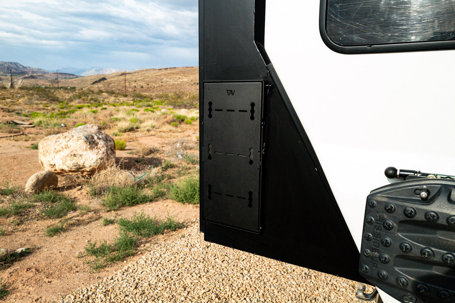 Canyon Drop Down Table