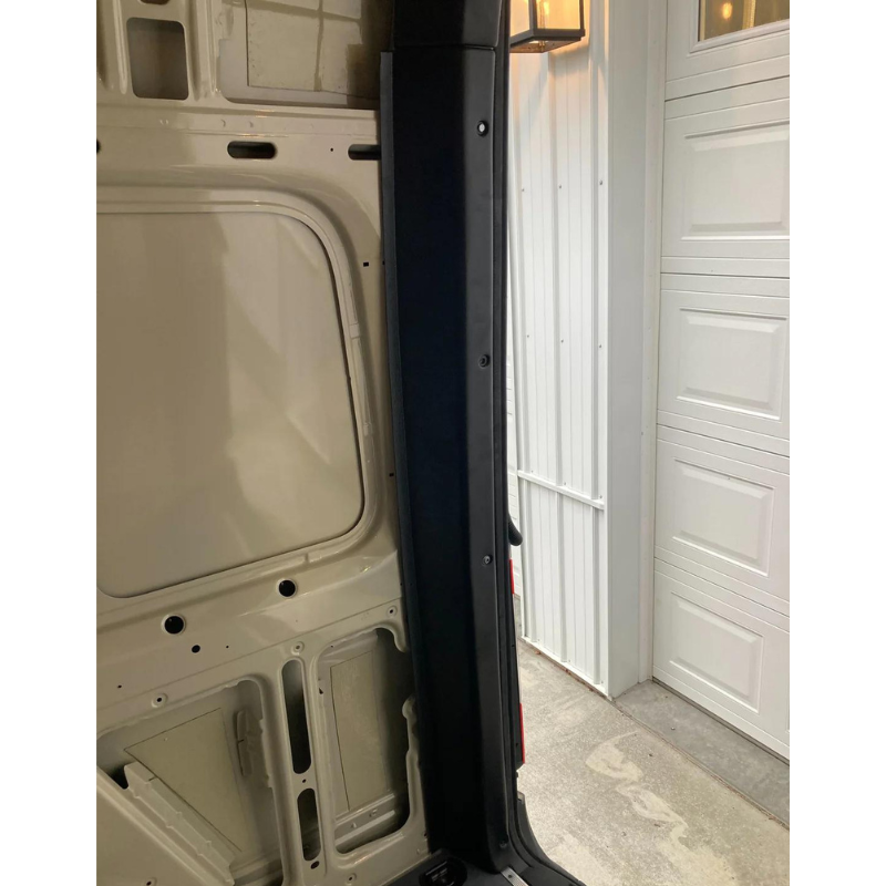 D-Pillar Trim Kit (Rear Door Threshold)