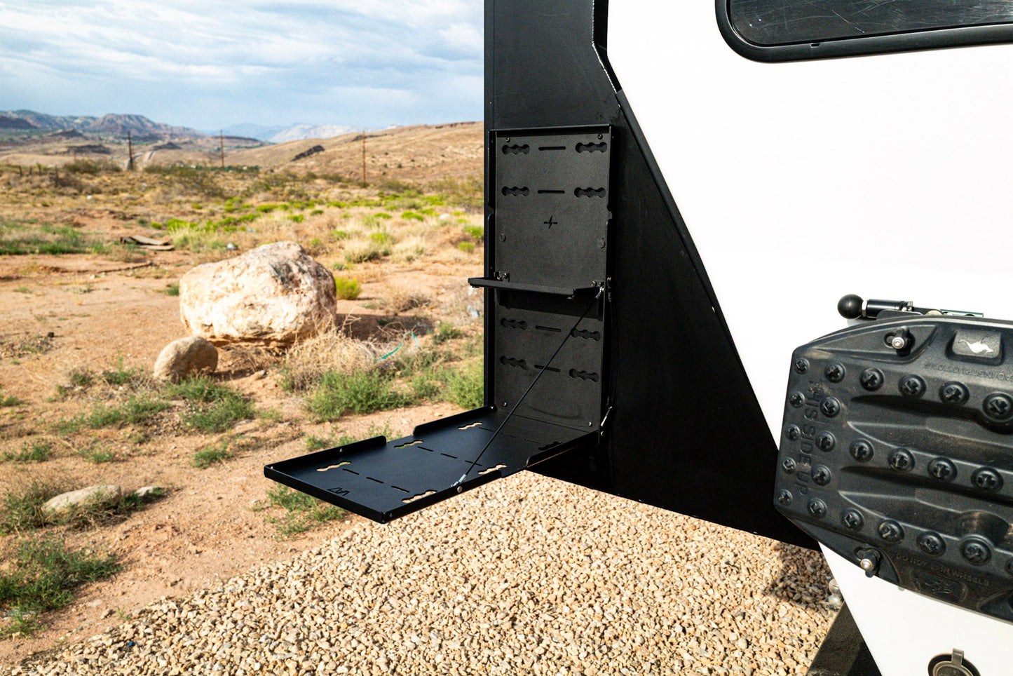 Canyon Drop Down Table