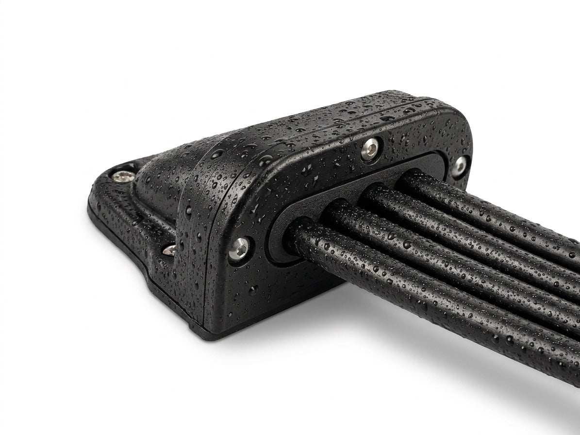 HORIZONTAL CABLE ENTRY