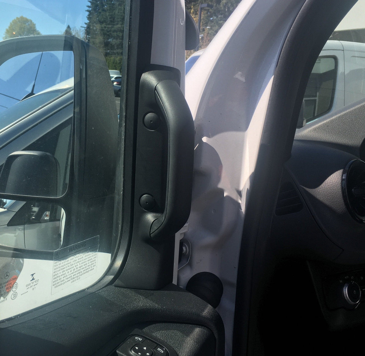 Grab Handle Upgrade Kit – Sprinter VS30 2019-2025 for Easier Entry