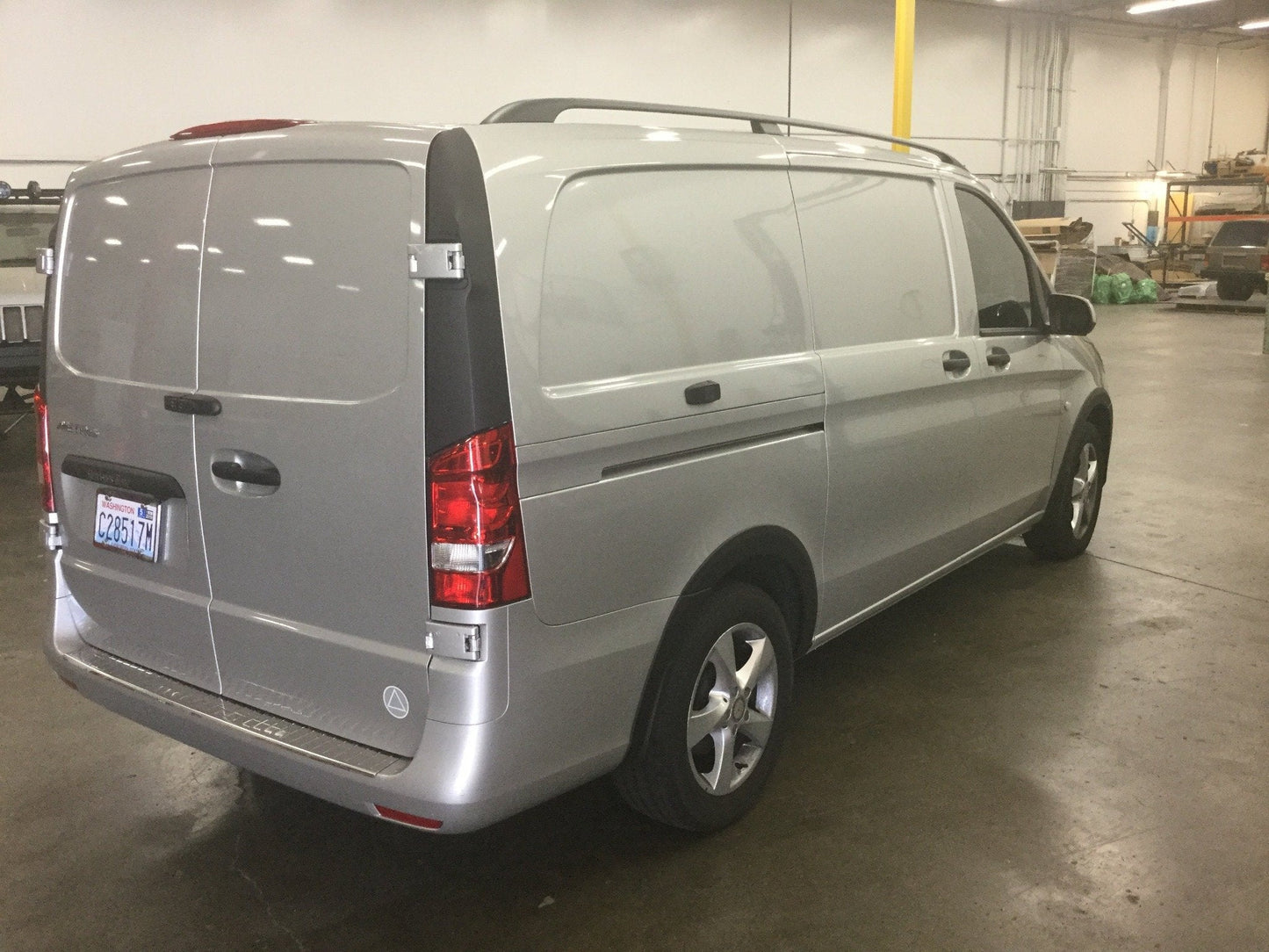 Metris / Vito 8-Piece Fender Flare Kit – Full Corner Coverage Van Upgrade