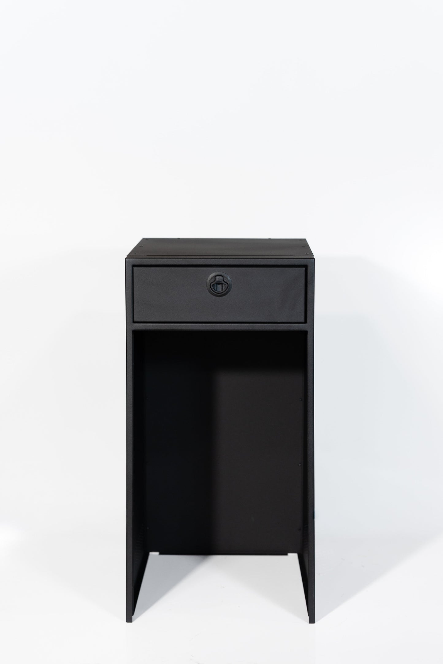 18" Fridge Base with Nova Kool R3100