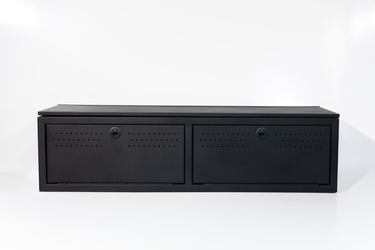 22" Wheel Well Cover - 60" x 22" x 15"