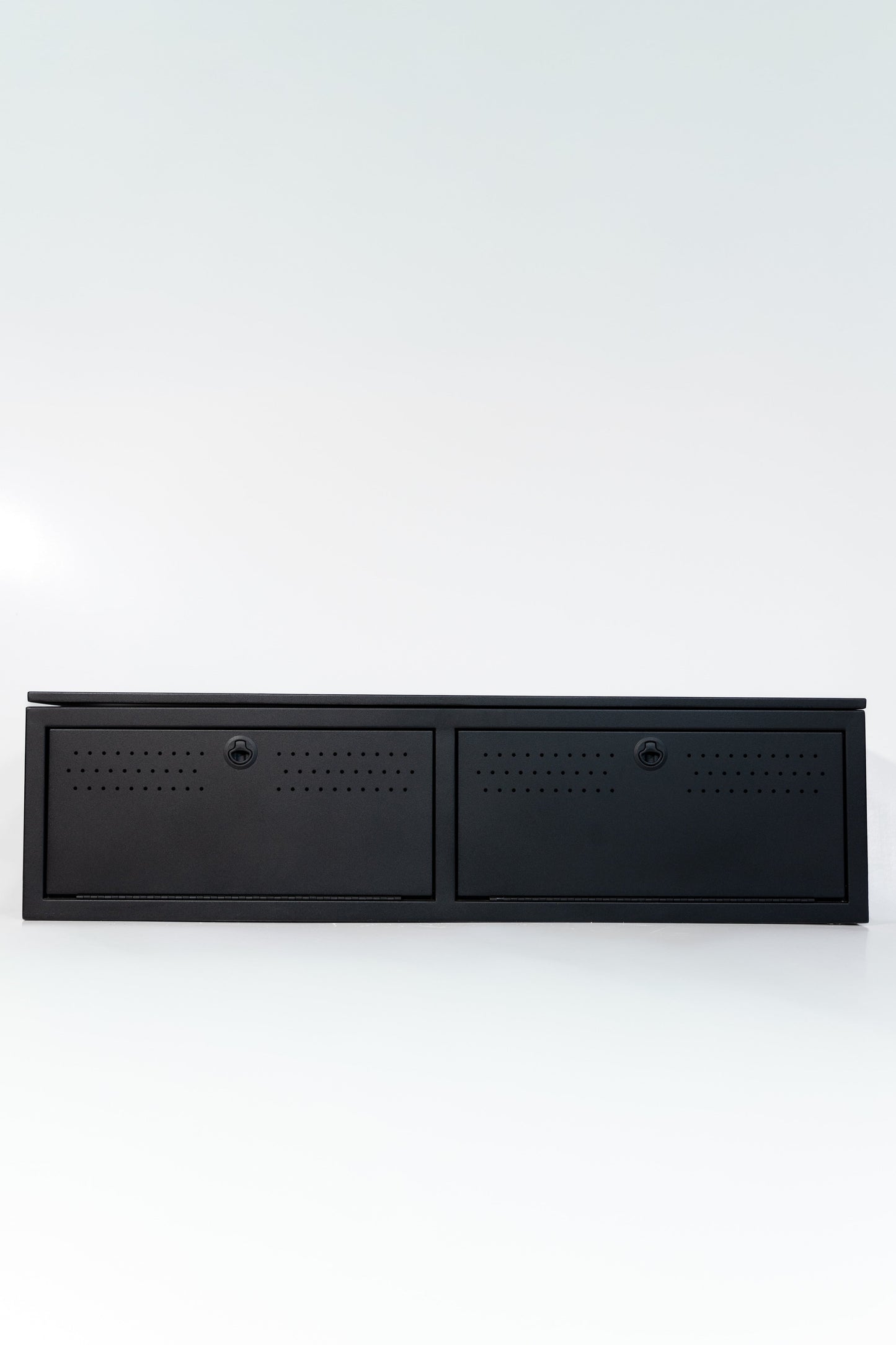22" Wheel Well Cover - 60" x 22" x 15"