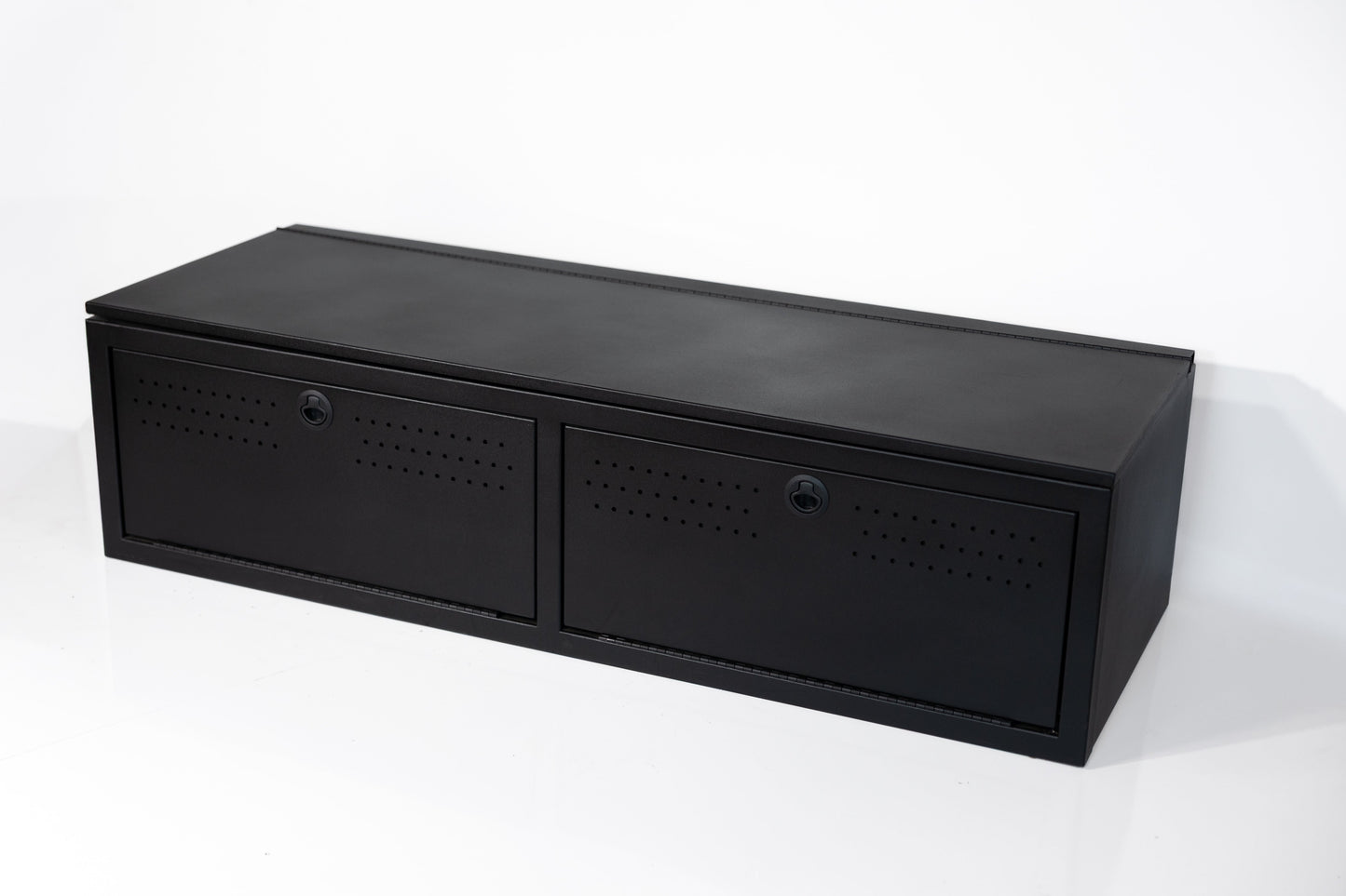 22" Wheel Well Cover - 60" x 22" x 15"