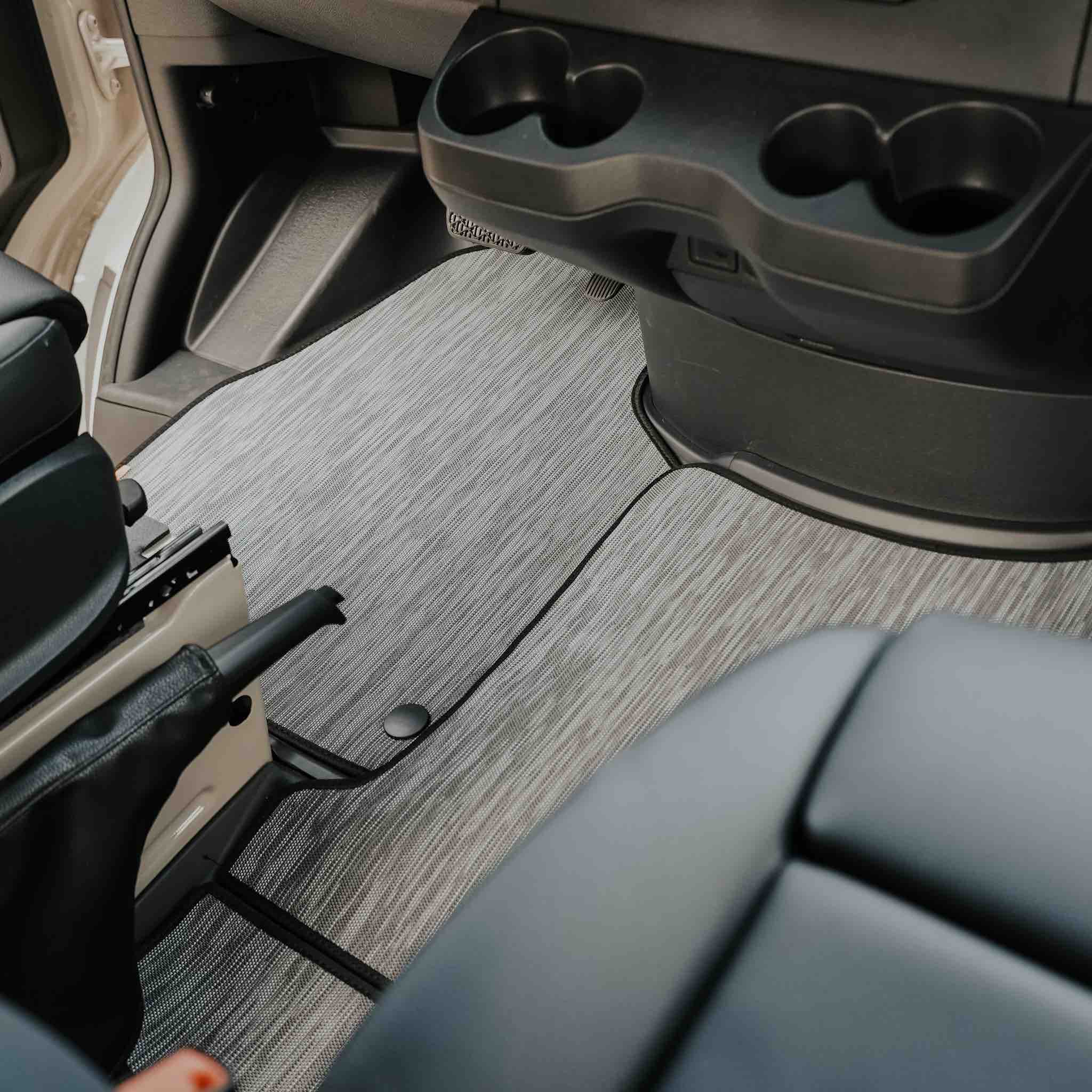 VAN マット Premium Sprinter Polyvinyl Floor Mats | The Van Mart