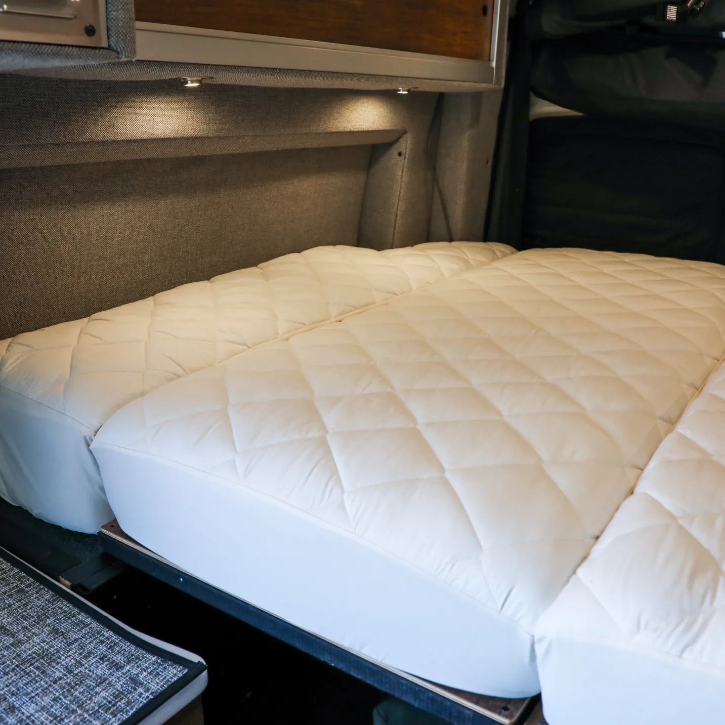 Storyteller Ultra Luxe Mattress Protector Pad
