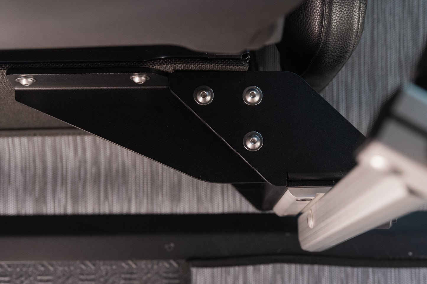 Sprinter - Seat Base Table Mount