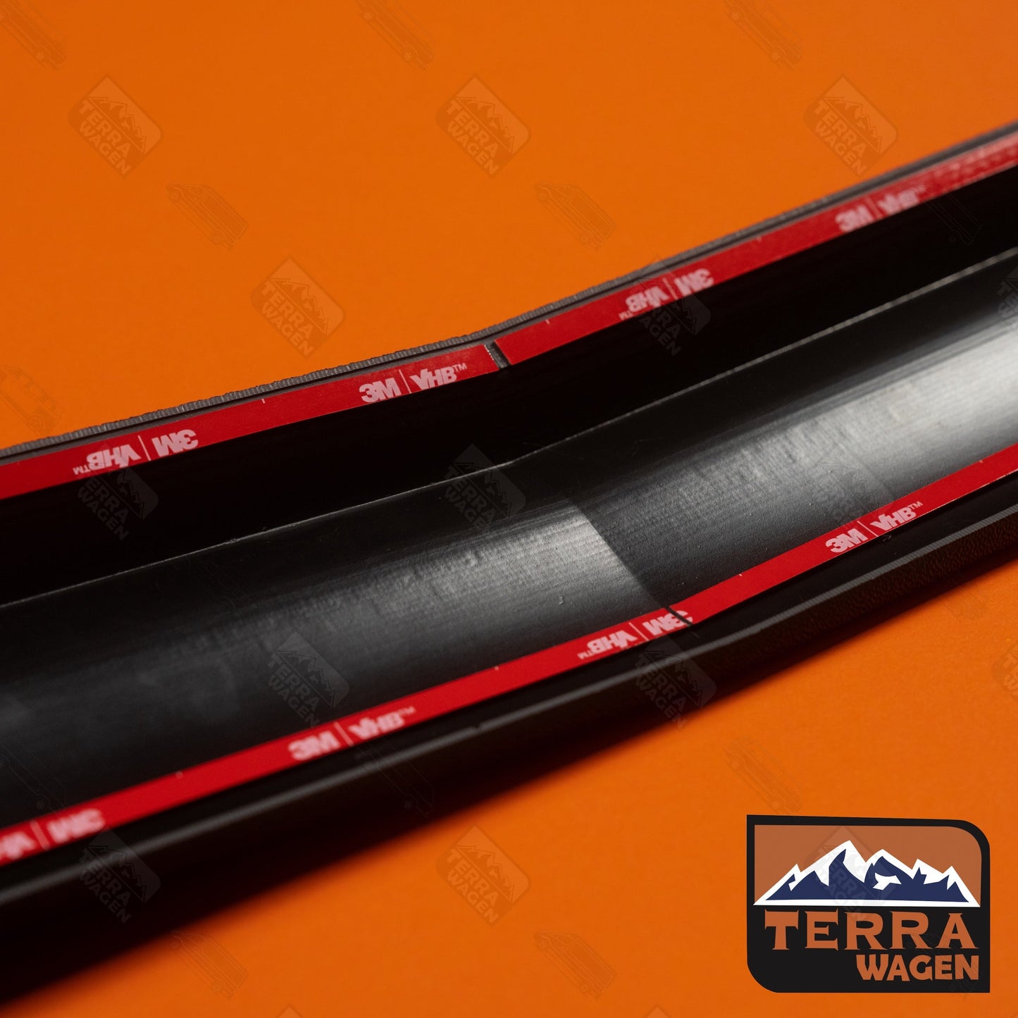 Aero Hood Spoiler for Sprinter 907 2019+ – Paint Protection and Debris Deflection