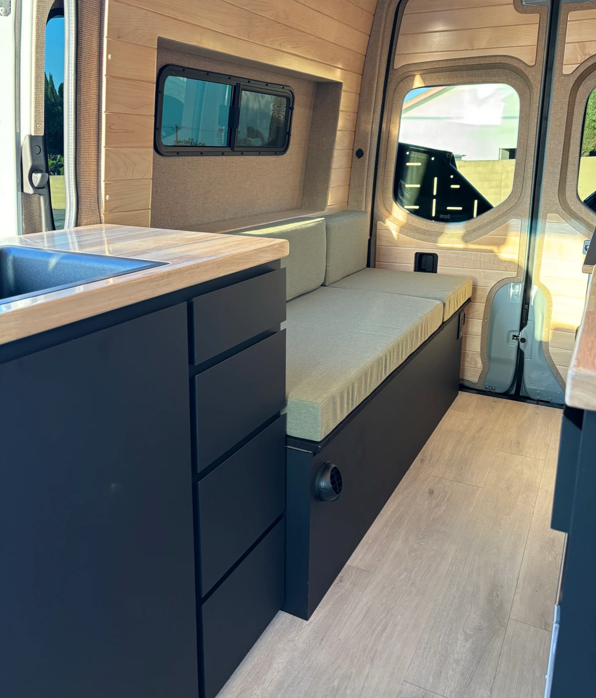 2024 AWD 144" Mercedes Sprinter - Evergreen Dream II