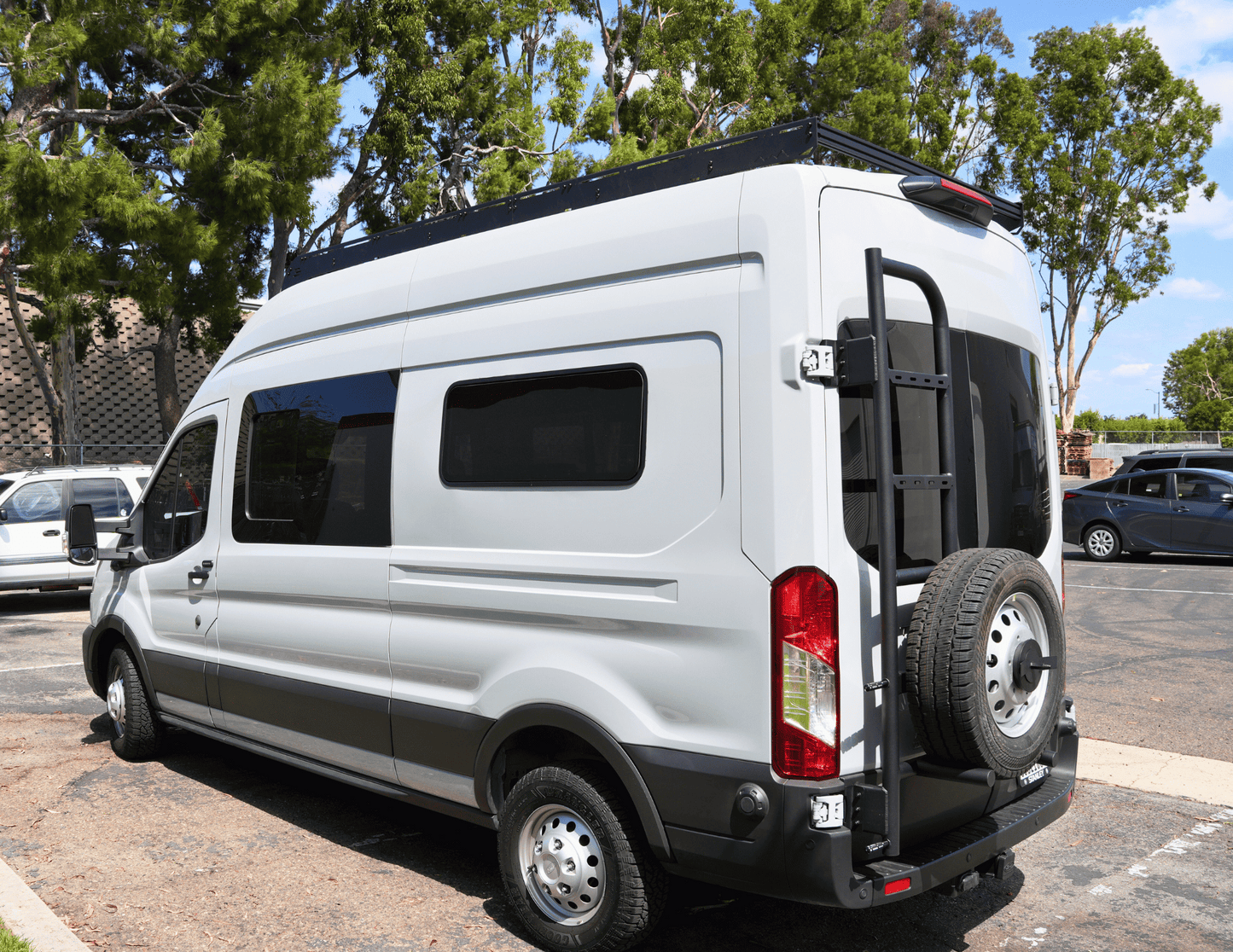 TRANSIT REAR TIRE CARRIER LADDER