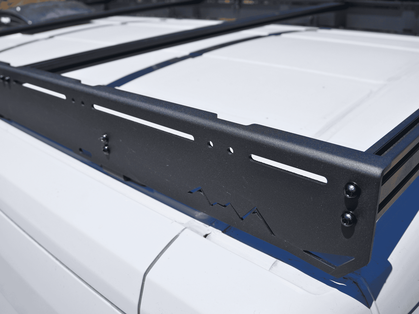 TRANSIT VAN 148" MID ROOF STRATA ROOF RACK