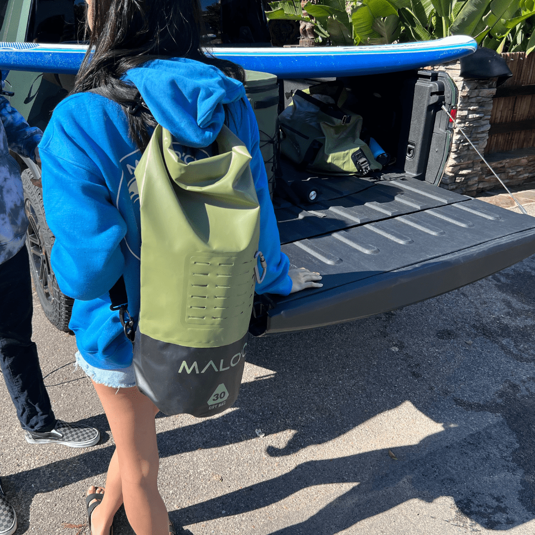30L Waterproof Dry Bag – Roll-Top Kayak, Beach & Travel Gear Bag