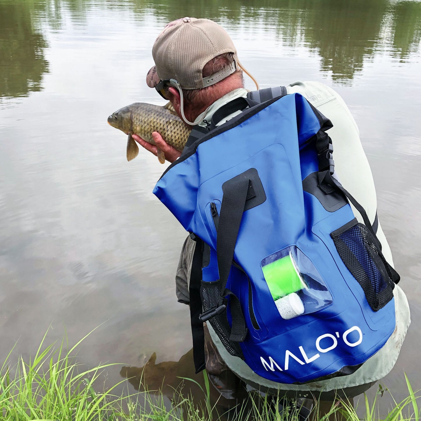 30L Waterproof Backpack – Roll-Top Dry Bag for Beach, Travel & Outdoor Gear