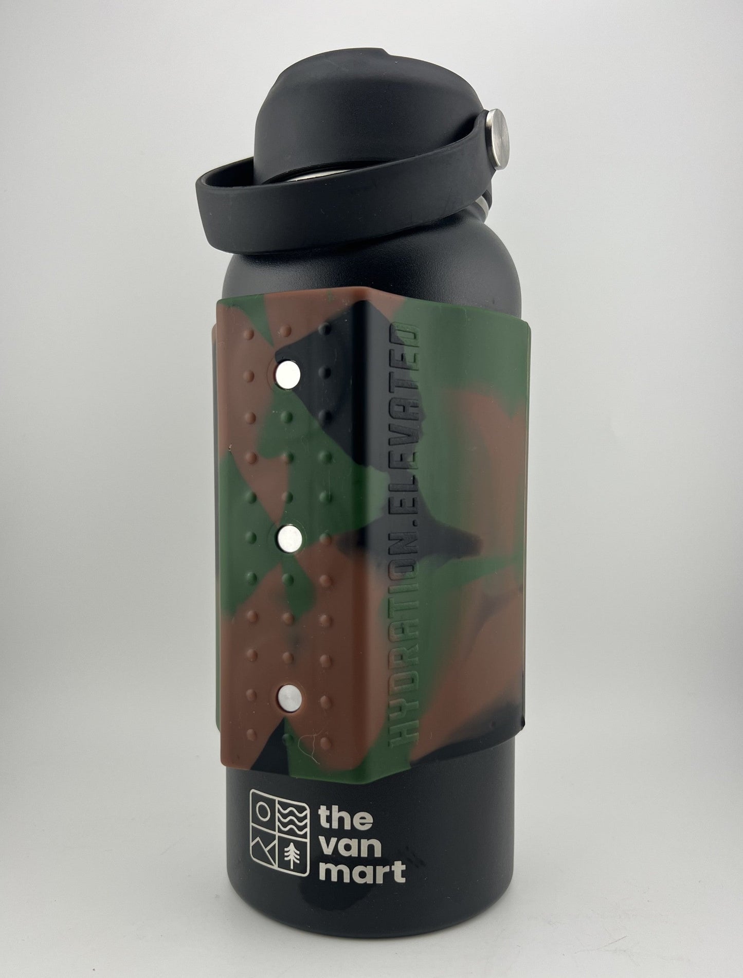 The Van Mart x FUELSTATION / Magnetic Water Bottle