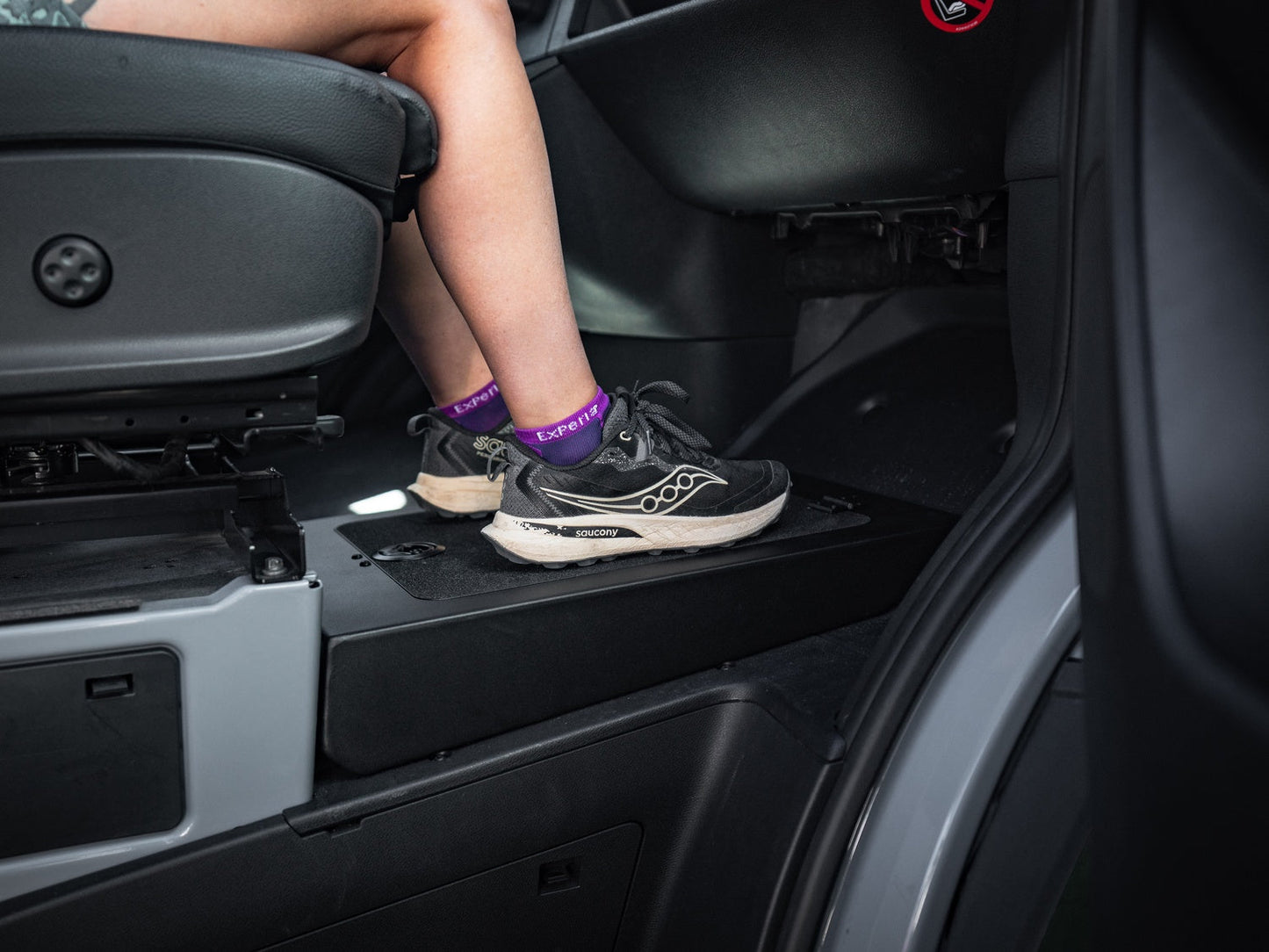 SPRINTER VAN FOOT PLATFORM FLOOR EXTENSION STORAGE
